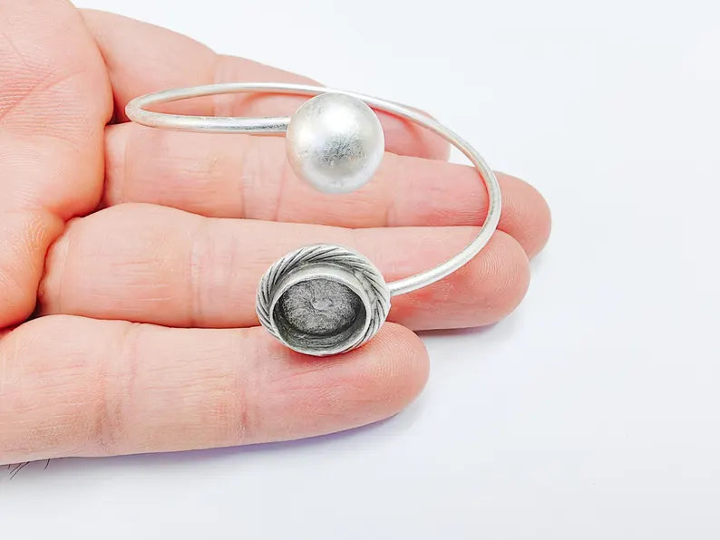 Ball and Round Bracelet Blank Resin Cuff Dry Bezel Glass Cabochon Base Adjustable Antique Silver Plated Brass (12mm Blanks) G36735
