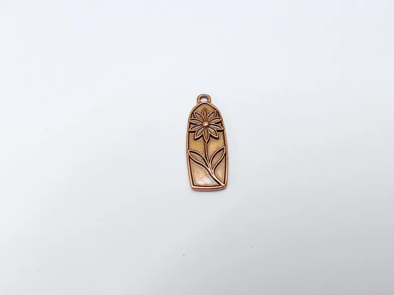 2 Flower Charms, Earring Charms, Bohemian Necklace Parts, Floral Charm for Nature Inspired Jewelry, Antique Copper Plated Zamac 33x12mm G36631