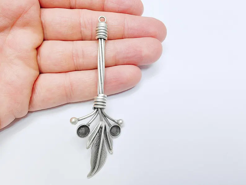 Leaf Pendant Bezel, Cabochon Blank, Locket Pendant Base, inlay Mounting, Resin Necklace, Antique Silver Plated Brass 6mm G36762