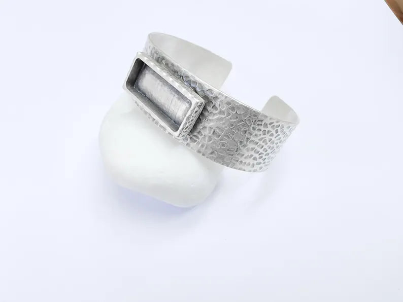 Bracelet Blank Resin Dry Flower inlay Blank Cuff Bezel Glass Cabochon Base Hammered Adjustable Antique Silver (25x10mm) G36767