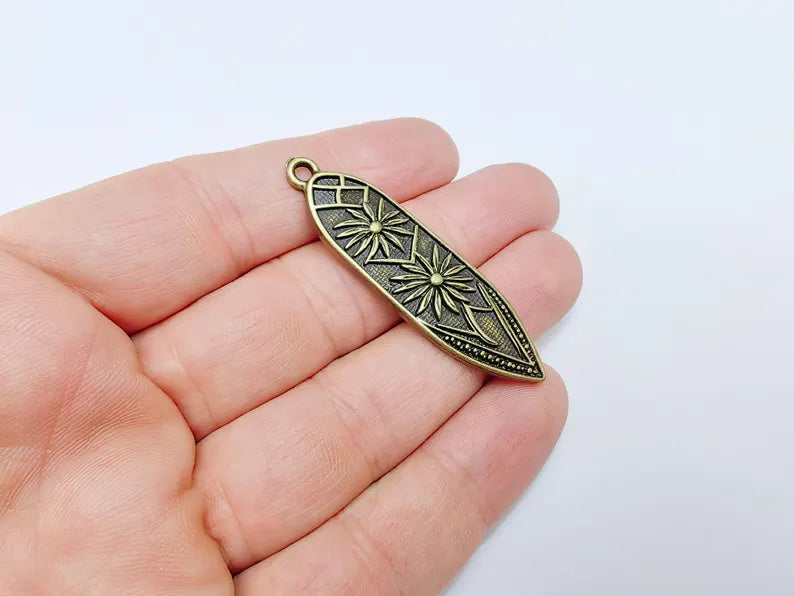 Bohemian Abstract Stars Charm Pendant, Flower Earring Charms, Dangle Pendant, Necklace Parts, Antique Bronze Plated Zamac 53x14mm G36651