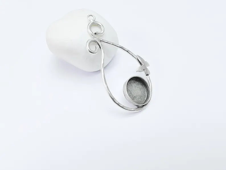 Butterfly Pendant Bezel, Cabochon Blank, Locket Pendant Base, inlay Mounting, Resin Necklace, Antique Silver Plated Brass 16mm G36787