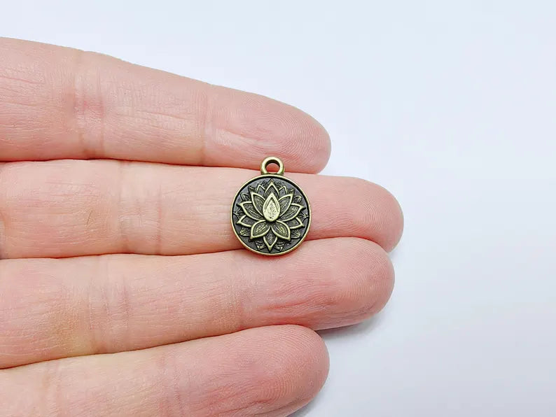 4 Lotus Flower Charms, Boho Charms, Earring Charms, Bronze Dangle Pendant, Necklace Parts, Antique Bronze Plated 19x15mm G36672