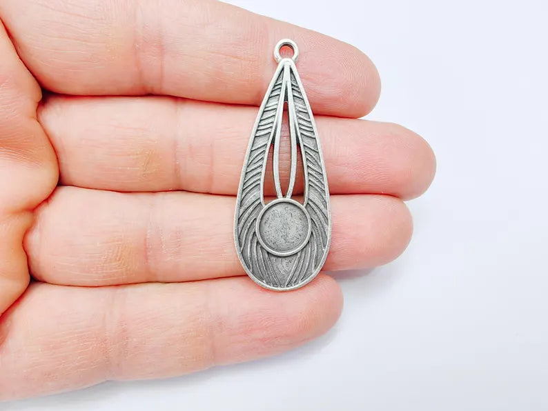 Silver Pendant Blank, Cabochon Bezel, Locket Base, inlay Mounting,Resin Necklace,Antique Silver Plated Zamac 49x19mm (10mm bezel) G36808