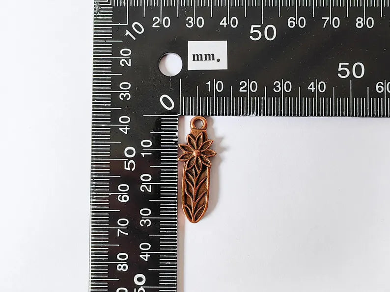 2 Flower Charms, Floral Pendant, Herb Earring Charms, Dangle Pendant, Necklace Part, Antique Copper Plated 31x11mm G36702