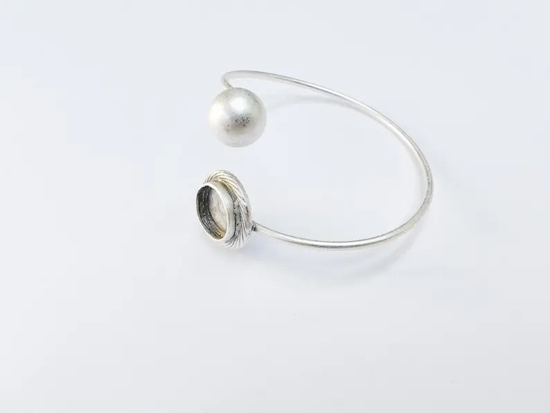 Ball and Round Bracelet Blank Resin Cuff Dry Bezel Glass Cabochon Base Adjustable Antique Silver Plated Brass (12mm Blanks) G36735
