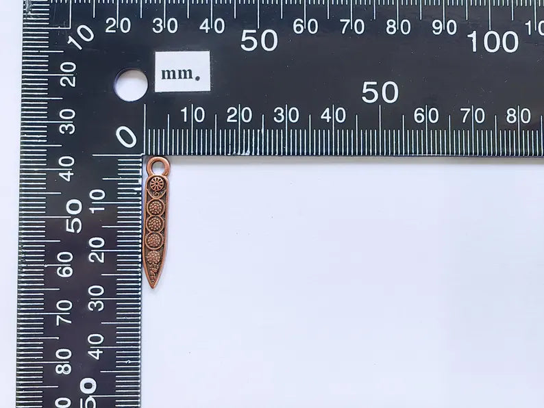 5 Minimalist Boho Charm, Vintage Style Charms, Earring Charms, Dangle Pendant, Necklace Parts, Antique Copper Plated 28x5mm G36829