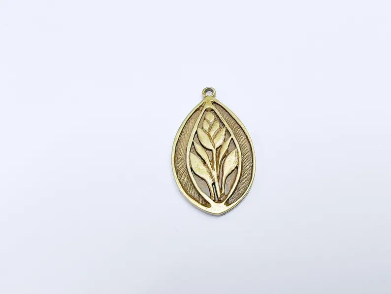 Flower Charm, Botanical Leaf Pendant, Boho Charm, Earring Charms, Dangle Pendant, Necklace Parts, Antique Bronze Plated Zamac 42x24mm G36830