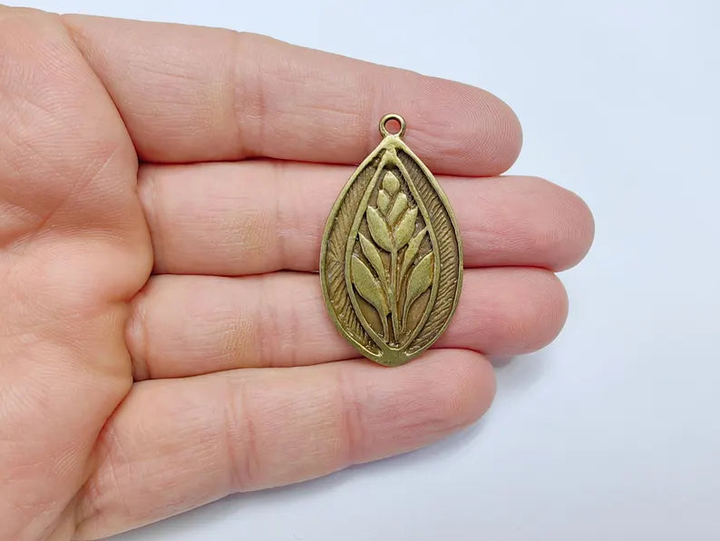 Flower Charm, Botanical Leaf Pendant, Boho Charm, Earring Charms, Dangle Pendant, Necklace Parts, Antique Bronze Plated Zamac 42x24mm G36830