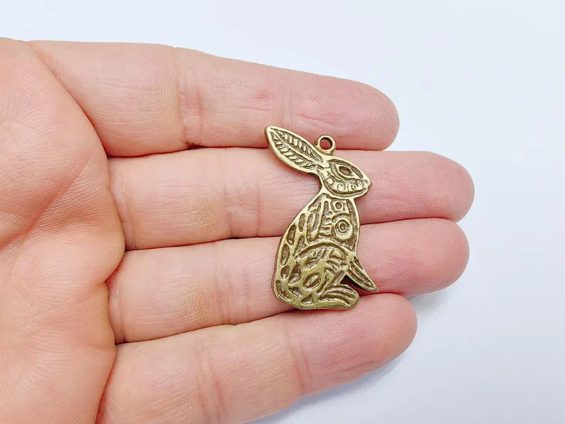 Rabbit Charm, Rabbit Pendant, Boho Charm, Earring Charms, Dangle Pendant, Necklace Parts, Antique Copper Plated Zamac 36x29mm G36831