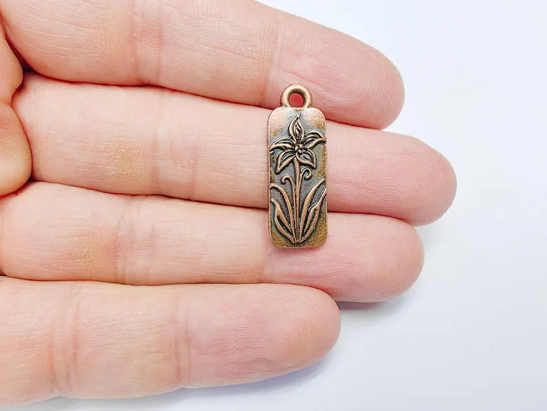 2 Lily Charms, Earring Charms, Flower Necklace Parts, Floral Charm for Nature Inspired Jewelry, Antique Copper Plated Zamac 28x10mm G36843