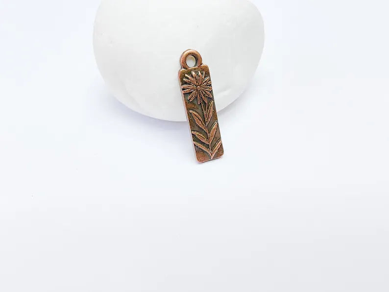 4 Flower Charms, Earring Charms, Bohemian Necklace Parts, Floral Charm for Nature Inspired Jewelry, Antique Copper Plated 28x7mm G36844