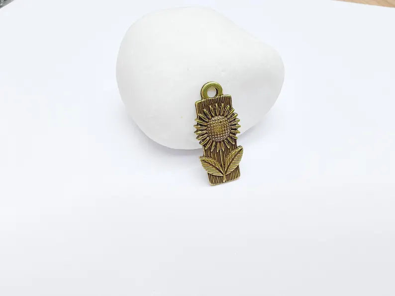 2 Flower Charms, Floral Pendant, Herb Earring Charms, Sunflower Dangle Pendant, Necklace Part, Antique Bronze Plated 28x12mm G36852