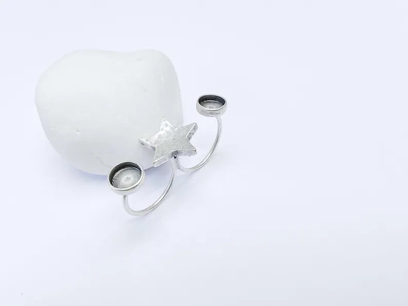 Double Finger Star Ring Base Setting, Cabochon Blank, Resin Bezel Mountings, Adjustable Antique Silver Plated Brass 8mm G36755