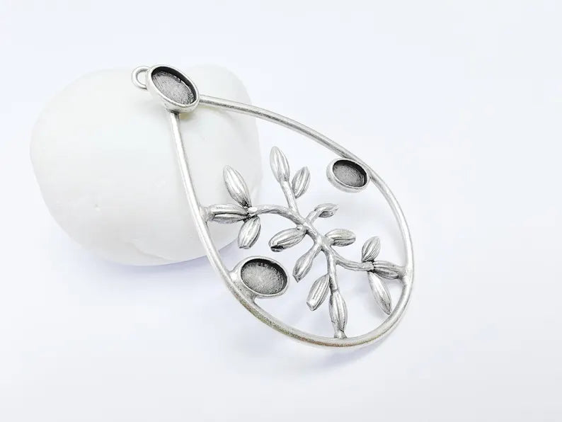 Leaf Pendant Bezel, Cabochon Blank, Locket Pendant Base, inlay Mounting, Resin Necklace, Antique Silver Plated Brass 9x6mm G36757