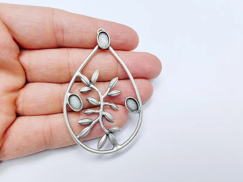 Leaf Pendant Bezel, Cabochon Blank, Locket Pendant Base, inlay Mounting, Resin Necklace, Antique Silver Plated Brass 9x6mm G36757