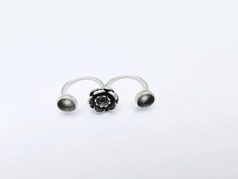 Double Finger Flower Ring Base Setting, Cabochon Blank, Resin Bezel Mountings, Adjustable Antique Silver Plated Brass 8mm G36764