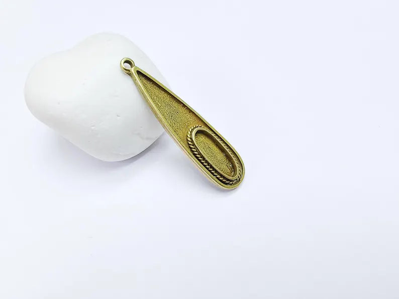 Bohemian Pendant Blank, Cabochon Bezel, Locket Base, inlay Mounting,Resin Necklace,Antique Bronze Plated Zamac 53x14mm (18x7mm bezel) G36796
