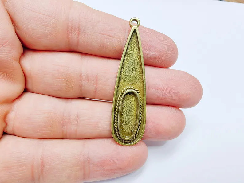Bohemian Pendant Blank, Cabochon Bezel, Locket Base, inlay Mounting,Resin Necklace,Antique Bronze Plated Zamac 53x14mm (18x7mm bezel) G36796