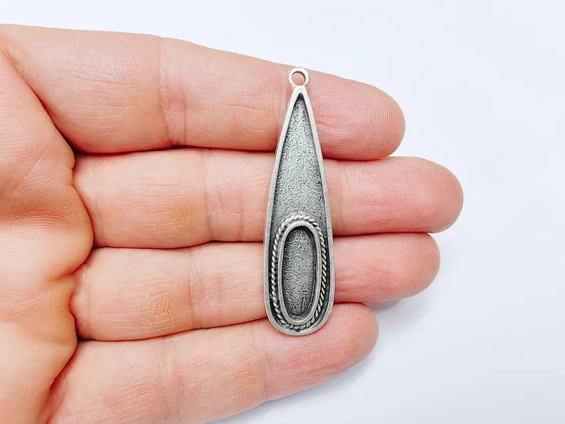 Silver Pendant Blank, Cabochon Bezel, Locket Base, inlay Mounting,Resin Necklace,Antique Silver Plated Zamac 53x14mm (18x7mm bezel) G36805