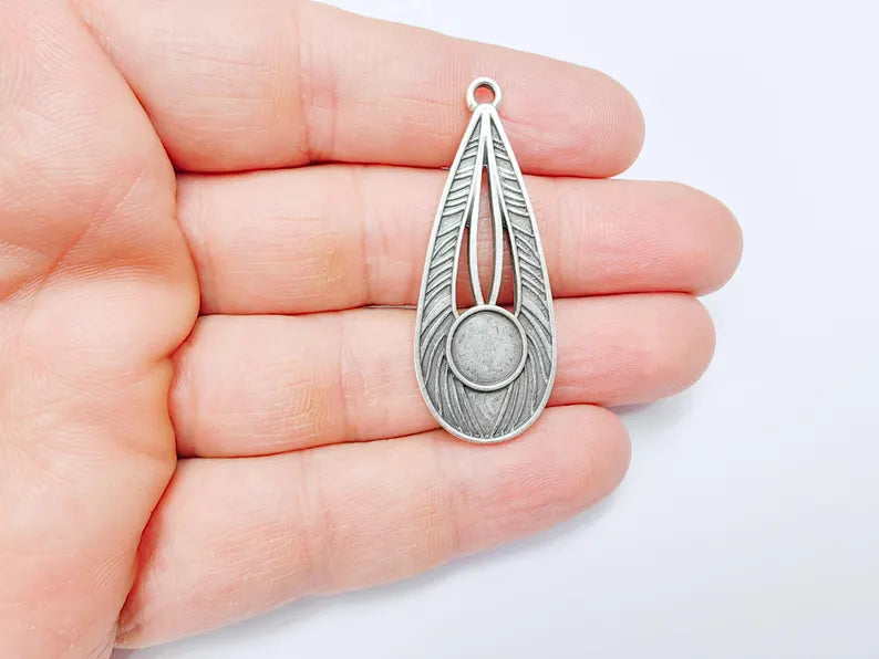 Silver Pendant Blank, Cabochon Bezel, Locket Base, inlay Mounting,Resin Necklace,Antique Silver Plated Zamac 49x19mm (10mm bezel) G36808