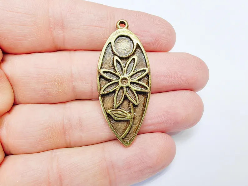 Flower Charms, Boho Charms, Earring Charms, Dangle Pendant, Necklace Parts, Antique Bronze Plated 46x19mm G36840