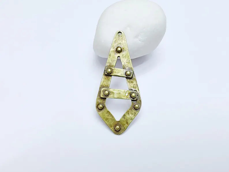 Hammered Dangle Charms, Boho Charms, Earring Charms, Rustic Pendant, Necklace Parts, Antique Bronze Plated Zamac 56x23mm G36855