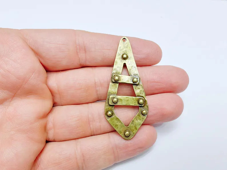 Hammered Dangle Charms, Boho Charms, Earring Charms, Rustic Pendant, Necklace Parts, Antique Bronze Plated Zamac 56x23mm G36855