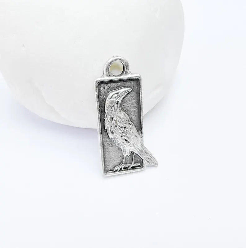 4 Raven Charm Pendant, Gothic Boho Charm, Nature Earring Charm, Mystical Bird, Necklace Parts, Antique Silver Plated Zamac 25x10mm G36888