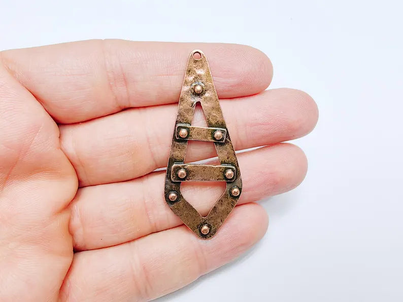 Hammered Dangle Charms, Boho Charms, Earring Charms, Rustic Pendant, Necklace Parts, Antique Copper Plated Zamac 56x23mm G36860