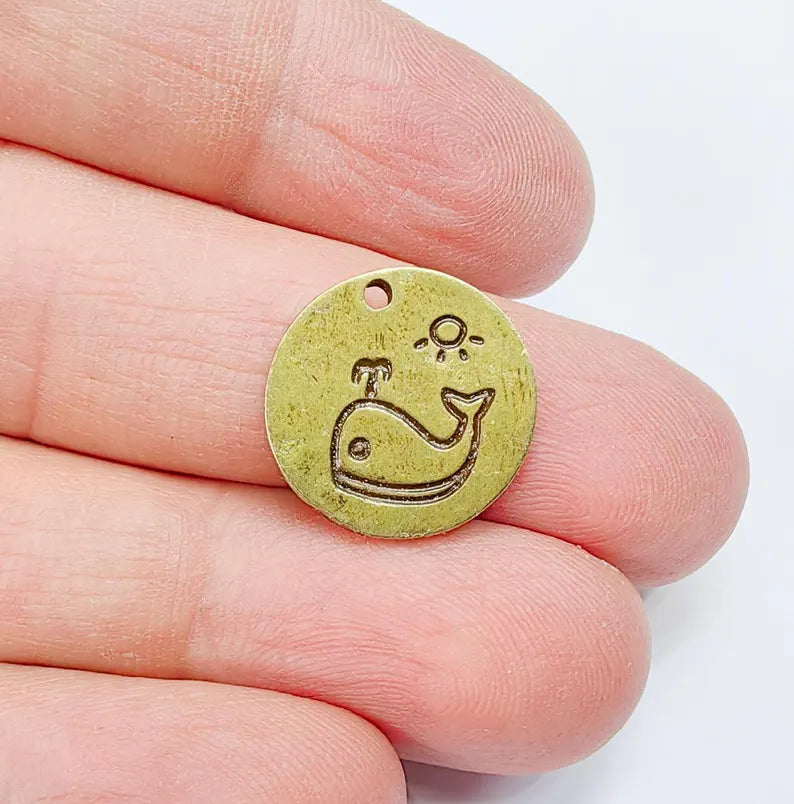 4 Whale and Sun Charms, Round Boho Charm, Earring Charm, Dangle Pendant, Necklace Parts, Antique Bronze Plated Metal 17mm G36879