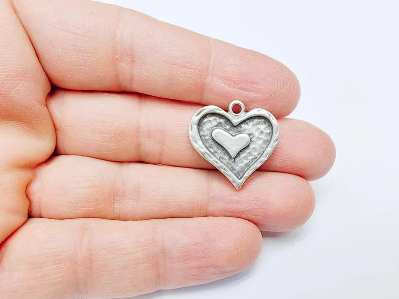 Double Heart Charm, Heart Pendant, Romantic Boho Jewelry Supply, DIY Necklace Bracelet Craft, Love Symbol, Antique Silver Plated 23mm G36901