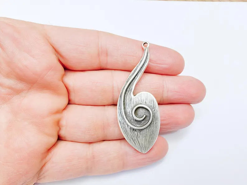 Silver Dangle Pendant, Hammered Charms, Ethnic Earring Charms, Silver Rustic Pendant, Necklace Parts, Antique Silver Plated 61x23mm G36911