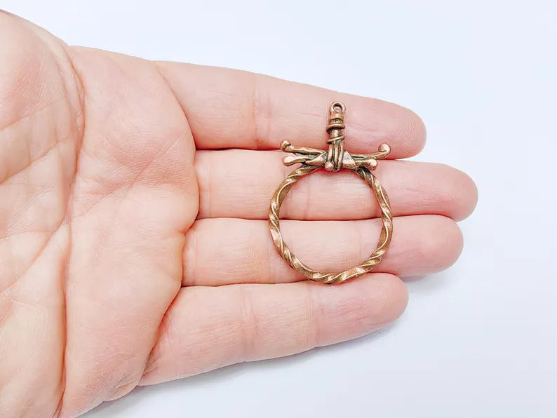 Barbed Wire Pendant, Boho Punk Charm, Twisted Metal Loop, Rustic Jewelry, DIY Necklace Craft Supply, Antique Copper Plated 50x33mm G36918