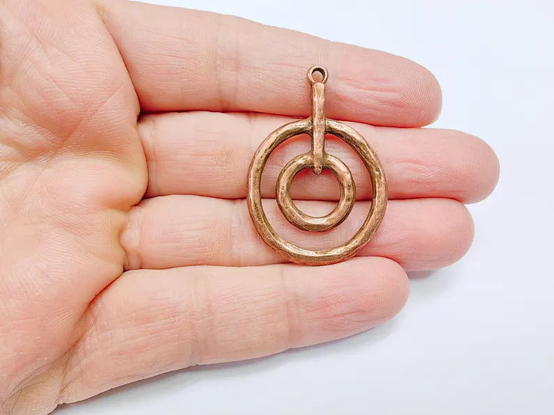 Double Circle Pendant, Geometric Boho Charm, Modern Minimalist Jewelry, DIY Rustic Necklace Craft, Antique Copper Plated 42x30mm G36925