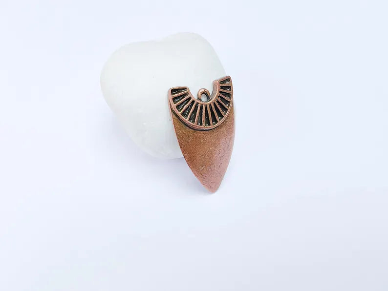 Tribal Shield Pendant, Boho Charm, Rustic Ethnic Necklace, DIY Jewelry Craft, Statement Jewelry Supply, Antique Copper Plated 36x22mm G36926