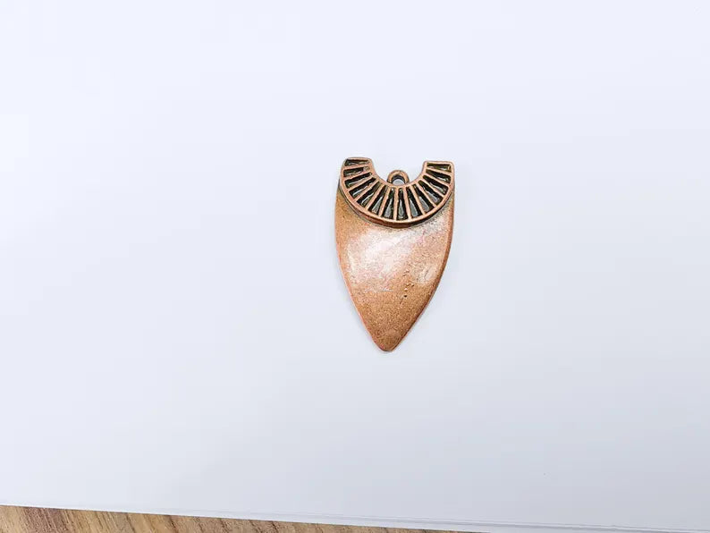 Tribal Shield Pendant, Boho Charm, Rustic Ethnic Necklace, DIY Jewelry Craft, Statement Jewelry Supply, Antique Copper Plated 36x22mm G36926