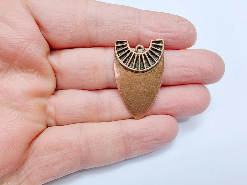 Tribal Shield Pendant, Boho Charm, Rustic Ethnic Necklace, DIY Jewelry Craft, Statement Jewelry Supply, Antique Copper Plated 36x22mm G36926
