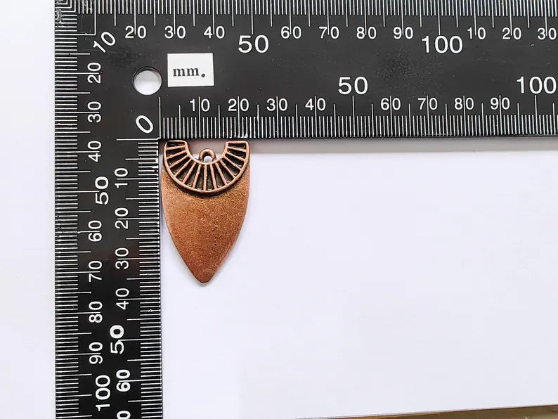 Tribal Shield Pendant, Boho Charm, Rustic Ethnic Necklace, DIY Jewelry Craft, Statement Jewelry Supply, Antique Copper Plated 36x22mm G36926