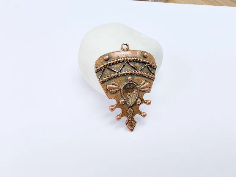 Tribal Pendant, Ethnic Boho Charm, Rustic Statement Necklace, Vintage Bohemian Craft Supply Antique Copper Plated 48x34mm G36927