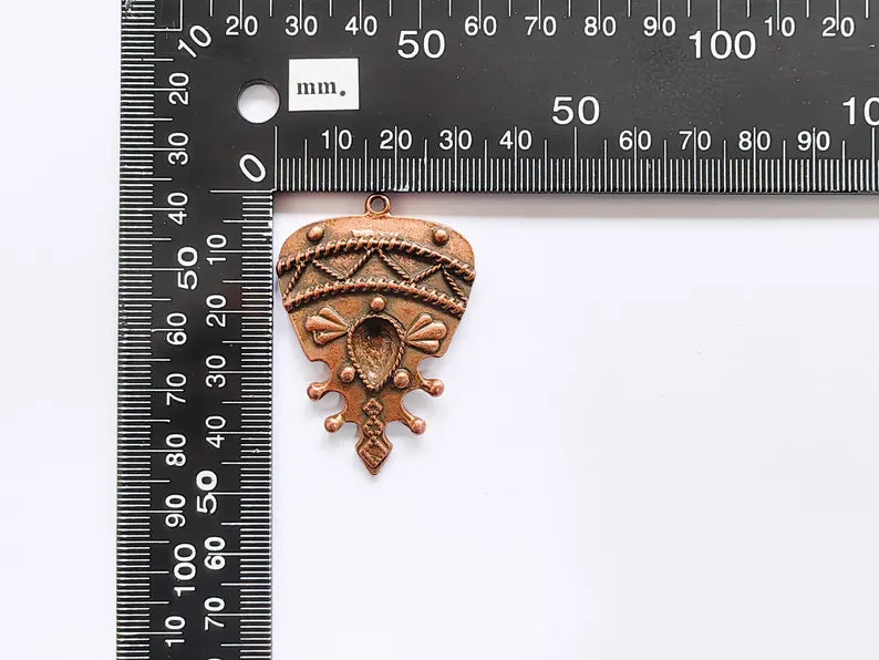 Tribal Pendant, Ethnic Boho Charm, Rustic Statement Necklace, Vintage Bohemian Craft Supply Antique Copper Plated 48x34mm G36927