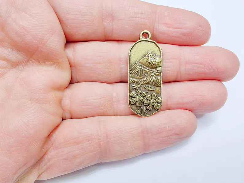 Floral Mountain Charm, Nature Pendant, Hiking Necklace Supply, Outdoor Adventure, Boho Rustic Earring, Antique Bronze Plated 39x15mm G36933