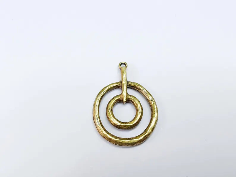 Double Circle Pendant, Geometric Boho Charm, Modern Minimalist Jewelry, DIY Rustic Necklace Craft, Antique Bronze Plated 42x30mm G36943