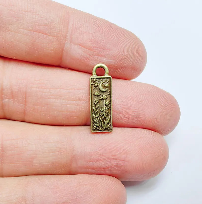 5 Moon and Stars Plant Charms, Minimalist Crescent Earring Charms, Celestial and Nature Inspired Charm, Antique Bronze Plated 20x6mm G36892