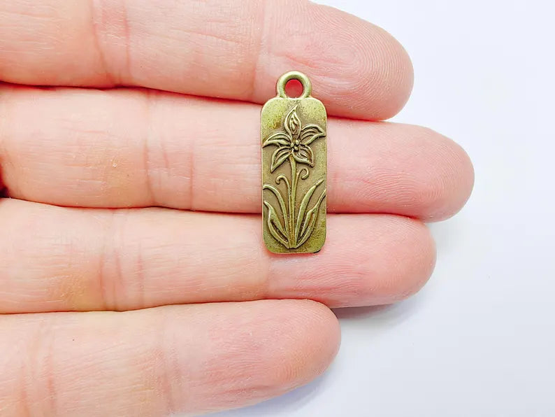 2 Lily Charms, Earring Charms, Flower Necklace Parts, Floral Charm for Nature Inspired Jewelry, Antique Bronze Plated Zamac 28x10mm G36894