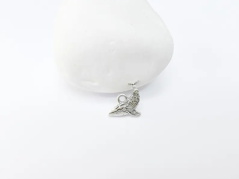 5 Whale Charm, Small Ocean Animal Pendant, Boho Nautical Jewelry Supply, Necklace Bracelet Earring Craft, Antique Silver Plated 18x13mm G36900
