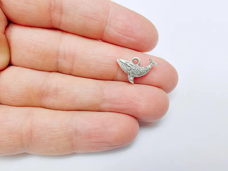 5 Whale Charm, Small Ocean Animal Pendant, Boho Nautical Jewelry Supply, Necklace Bracelet Earring Craft, Antique Silver Plated 18x13mm G36900