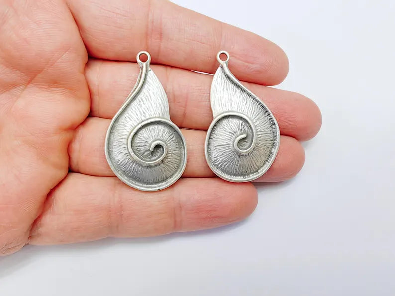 Boho Dangle Charm, Right and Left Spiral Pendant, Nautical Charm, Beach Earring, Rustic Nature Craft, Antique Silver Plated 43x24mm G36953