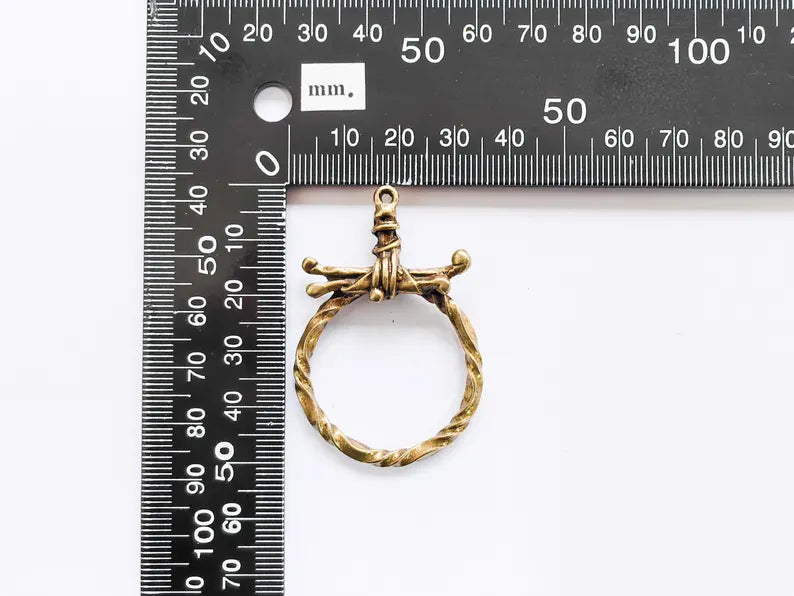 Barbed Wire Pendant, Boho Punk Charm, Twisted Metal Loop, Rustic Jewelry, DIY Necklace Craft Supply, Antique Bronze Plated 50x33mm G36928