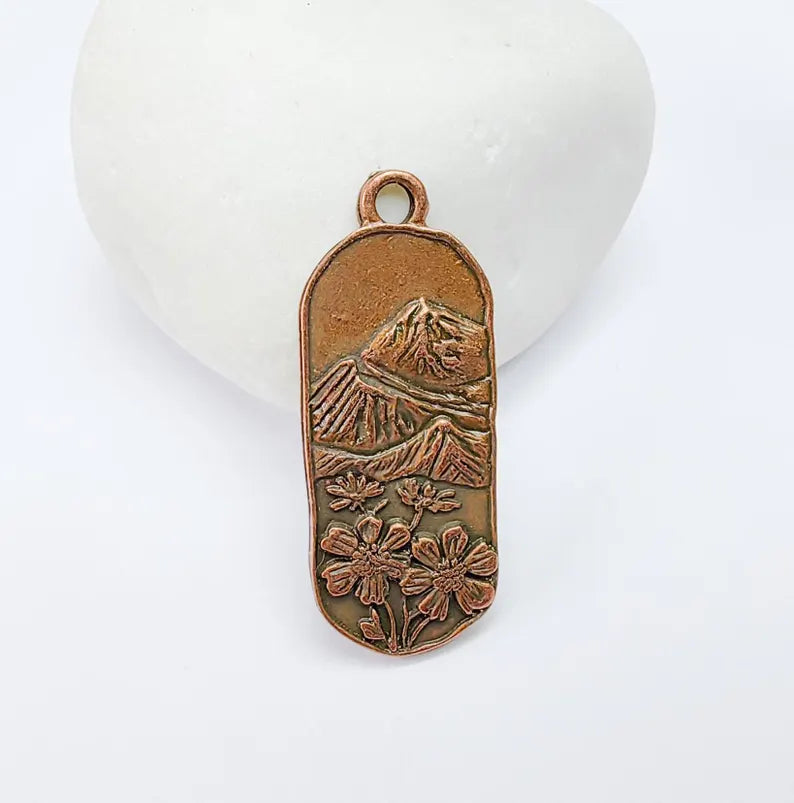 Floral Mountain Charm, Nature Pendant, Hiking Necklace Supply, Outdoor Adventure, Boho Rustic Earring, Antique Copper Plated 39x15mm G36932
